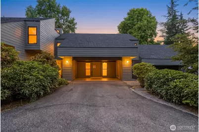 6439 139th Avenue NE #19, Redmond, WA 98052 - Photo 2