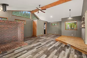 21805 SE 4th St, Sammamish, WA 98074 - Photo 12