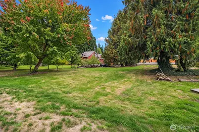 21805 SE 4th Street, Sammamish, WA 98074 - Photo 24