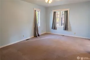 6910 37th Ave SW, Seattle, WA 98126 - Photo 22
