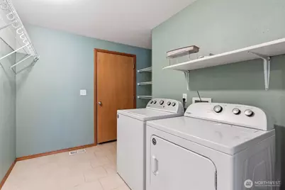 6741 Cooper Point Road NW, Olympia, WA 98502 - Photo 20