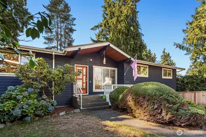 529 NW 201st Place, Shoreline, WA 98177 - Photo 2