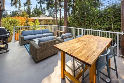 529 NW 201st Place, Shoreline, WA 98177 - Photo 16