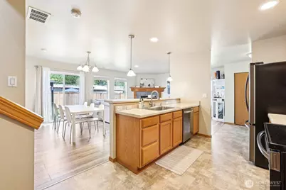 21622 SE 297th Street, Kent, WA 98042 - Photo 8