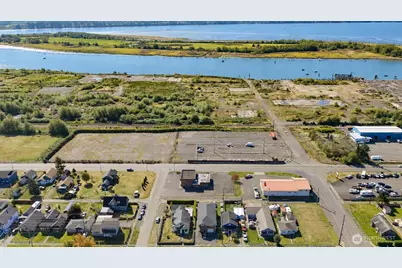 2323 Bay Ave, Hoquiam, WA 98550 - Photo 8