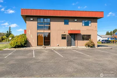 2323 Bay Ave, Hoquiam, WA 98550 - Photo 2