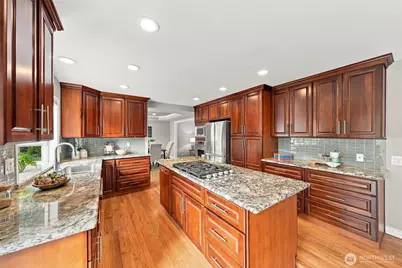 1803 229th Avenue NE, Sammamish, WA 98074 - Photo 6