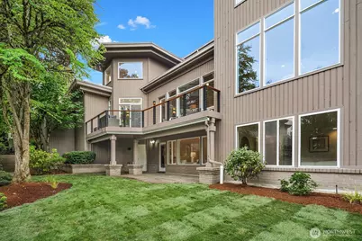 9506 NE Points Drive, Kirkland, WA 98033 - Photo 34