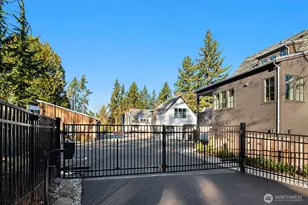 2218 NE 125th St, Seattle, WA 98125 - Photo 24