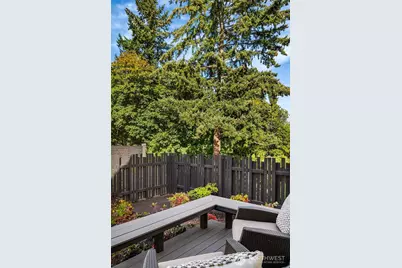 2218 NE 125th Street, Seattle, WA 98125 - Photo 20