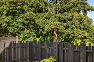 2218 NE 125th St, Seattle, WA 98125 - Photo 20