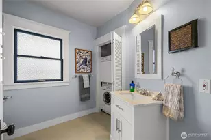1435 9th Ave W, Seattle, WA 98119 - Photo 30