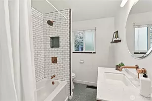 22221 92nd Ave W, Edmonds, WA 98020 - Photo 14