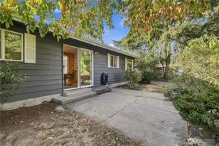 22221 92nd Ave W, Edmonds, WA 98020 - Photo 8
