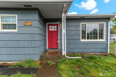 334 Roake Avenue, Castle Rock, WA 98611 - Photo 4