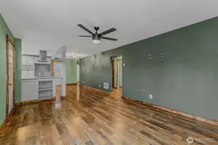 334 Roake Ave, Castle Rock, WA 98611 - Photo 8