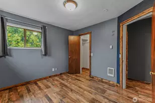 334 Roake Ave, Castle Rock, WA 98611 - Photo 16