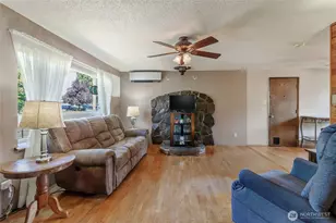 1512 5th Ave SW, Puyallup, WA 98371 - Photo 4