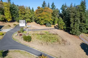 253 Seagull Dr, Port Angeles, WA 98363 - Photo 38