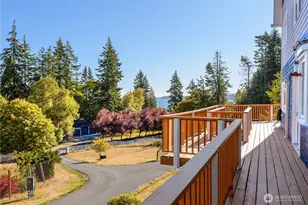 253 Seagull Dr, Port Angeles, WA 98363 - Photo 12