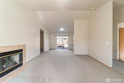 1102 Scarlet Oaks Drive SE, Olympia, WA 98503 - Photo 2