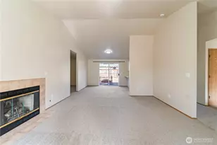 1102 Scarlet Oaks Dr SE, Olympia, WA 98503 - Photo 2