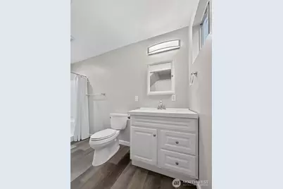 5521 Brooklyn Avenue NE, Seattle, WA 98105 - Photo 26