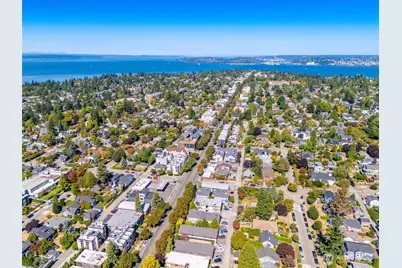 4018 California Avenue SW, Seattle, WA 98166 - Photo 10