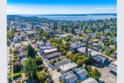 4018 California Avenue SW, Seattle, WA 98166 - Photo 18