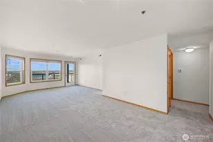 705 N State St, Bellingham, WA 98225 - Photo 8