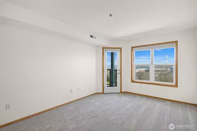705 N State Street #301, Bellingham, WA 98225 - Photo 14