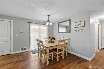 205 Montana Street N, Rainier, WA 98576 - Photo 6