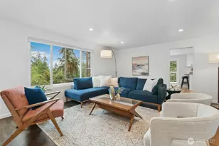 1115 Wildwood Blvd SW, Issaquah, WA 98027 - Photo 4