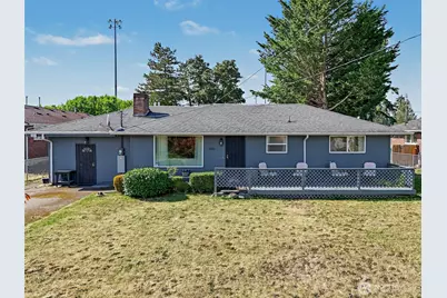 10810 59th Avenue SW, Lakewood, WA 98499 - Photo 1