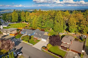 13101 58th Dr SE, Snohomish, WA 98296 - Photo 32