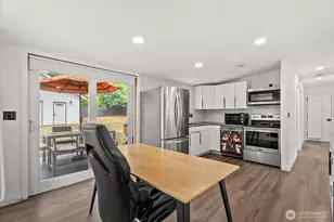 10839 11th Ave SW, Seattle, WA 98146 - Photo 12