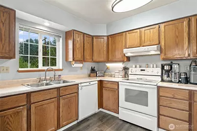 529 Ash Street N, Omak, WA 98841 - Photo 10