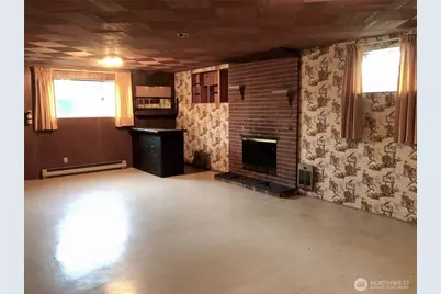 16333 Densmore Avenue N, Shoreline, WA 98133 - Photo 16