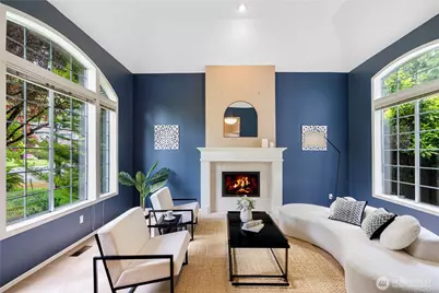 2110 216th Place NE, Sammamish, WA 98074 - Photo 4