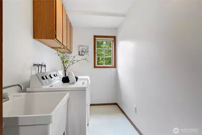 2110 216th Place NE, Sammamish, WA 98074 - Photo 16