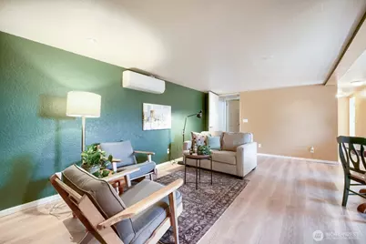 909 SW Langston Road, Renton, WA 98057 - Photo 14