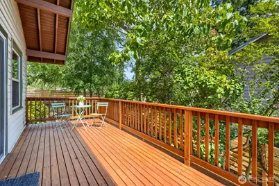 909 SW Langston Road, Renton, WA 98057 - Photo 10