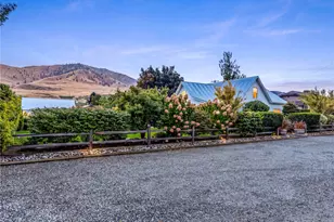 122 E Allen Ave, Chelan, WA 98816 - Photo 38