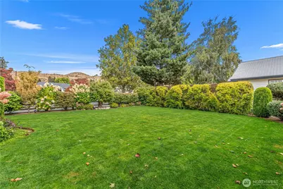 122 E Allen Avenue, Chelan, WA 98816 - Photo 26