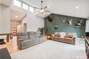 204 Vogel Rd, Castle Rock, WA 98611 - Photo 4