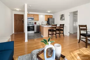 11006 NE 68th St, Kirkland, WA 98033 - Photo 4
