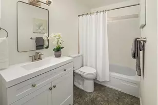 11006 NE 68th St, Kirkland, WA 98033 - Photo 12