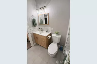 2102 S 12th Street, Tacoma, WA 98405 - Photo 16