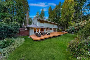 21608 NE 24th St, Sammamish, WA 98074 - Photo 32