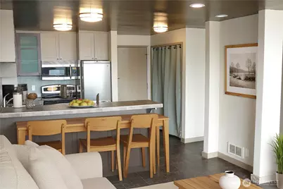 2040 43rd Avenue E #415, Seattle, WA 98112 - Photo 8